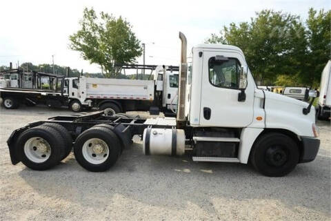 2015 Freightliner Cascadia