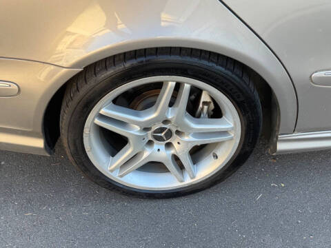 2005 Mercedes-Benz E-Class E 55 AMG