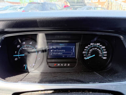 2015 Ford Taurus SEL