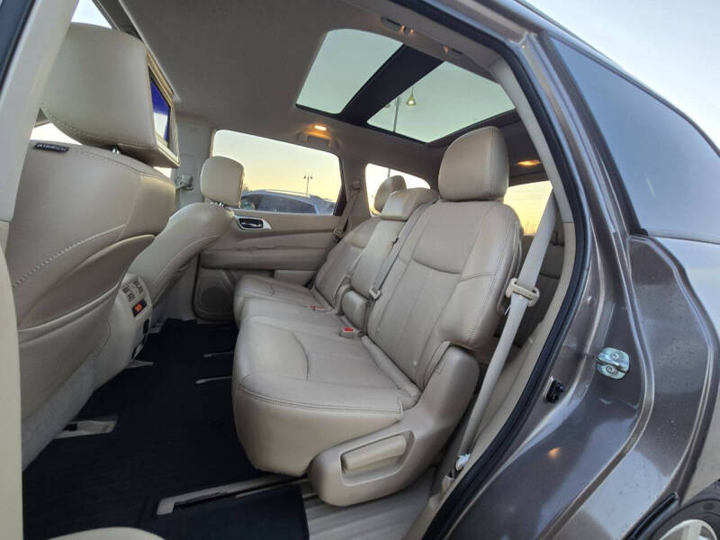 2014 Nissan Pathfinder Platinum