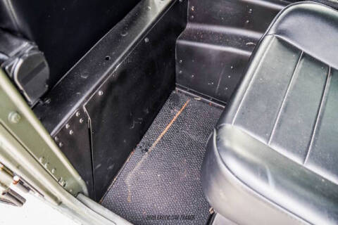 2001 AM General Hummer