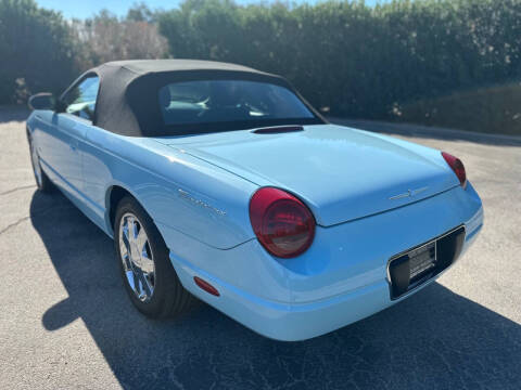2003 Ford Thunderbird