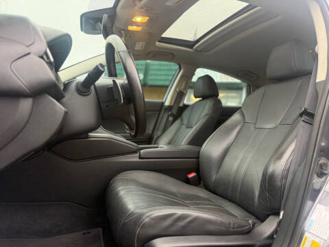 2022 Honda Insight Touring