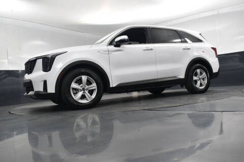 2025 Kia Sorento LX