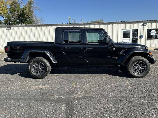 2024 Jeep Gladiator Sport S