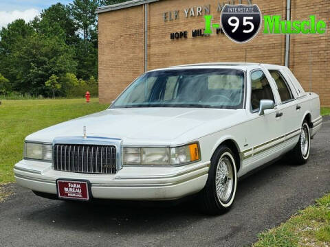 1994 Lincoln Town Car for sale at I-95 Muscle in Hope Mills NC