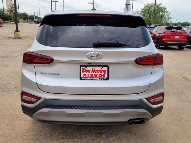 2019 Hyundai Santa Fe SE 2.4L