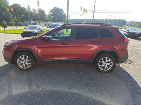 2016 Jeep Cherokee Sport