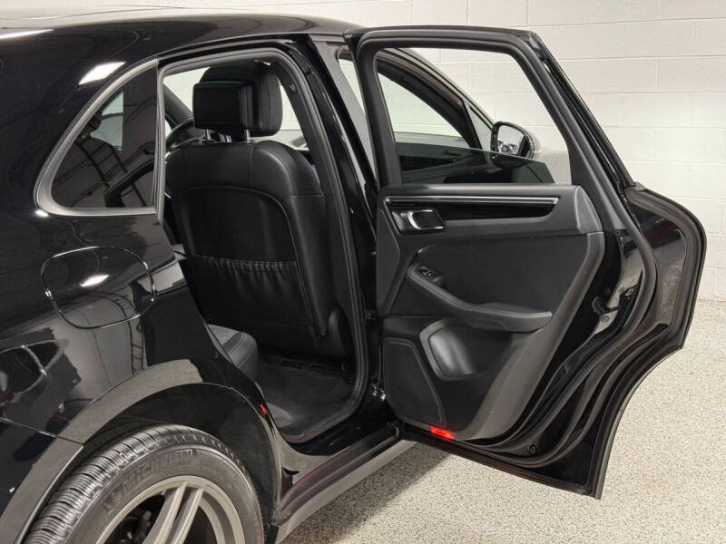 2020 Porsche Macan