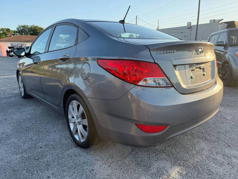 2014 Hyundai Accent GLS