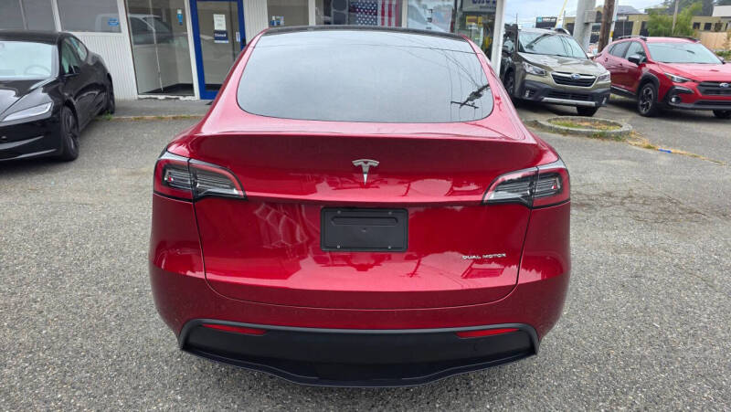 2024 Tesla Model Y Long Range
