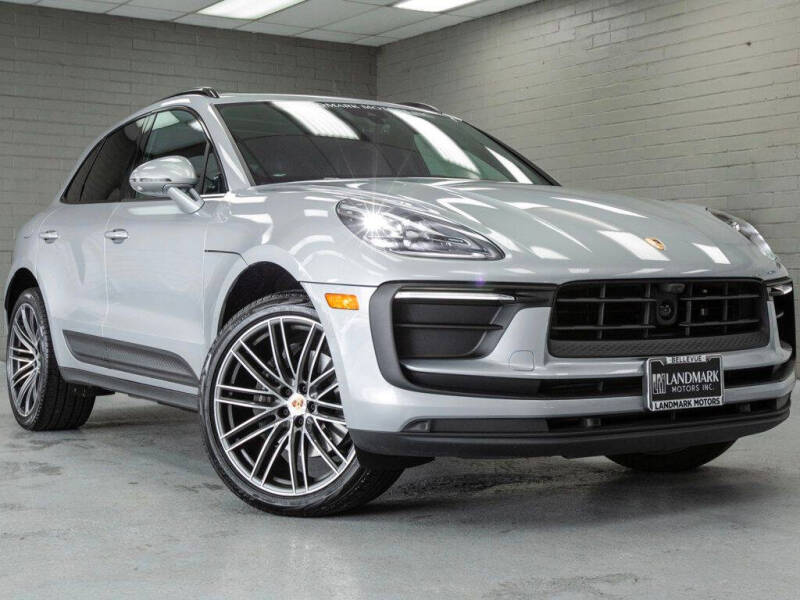2024 Porsche Macan T