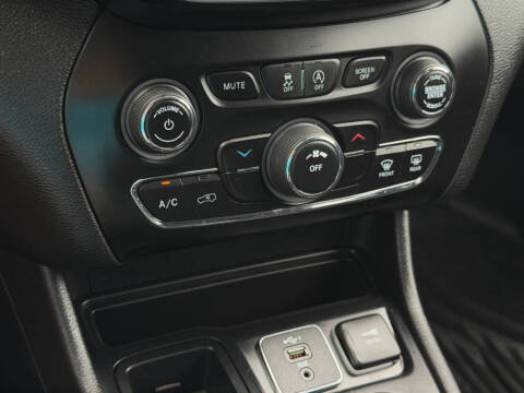 2021 Jeep Cherokee Latitude