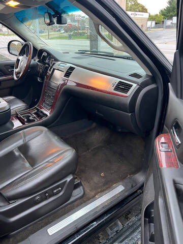 2014 Cadillac Escalade ESV Premium