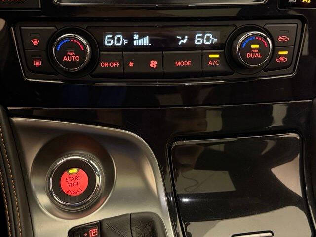 2023 Nissan Maxima 3.5 SR