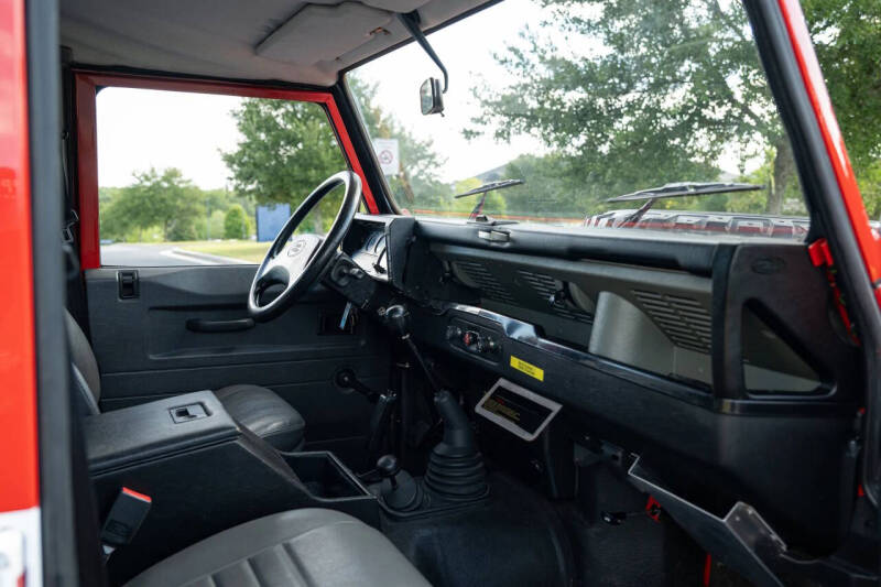 1992 Land Rover Defender