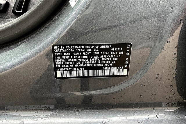 2017 Volkswagen Passat 1.8T R-Line