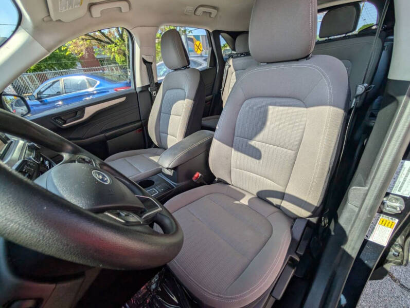 2021 Ford Escape S