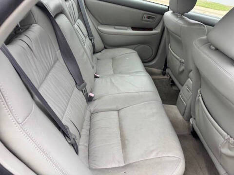 2001 Lexus ES 300