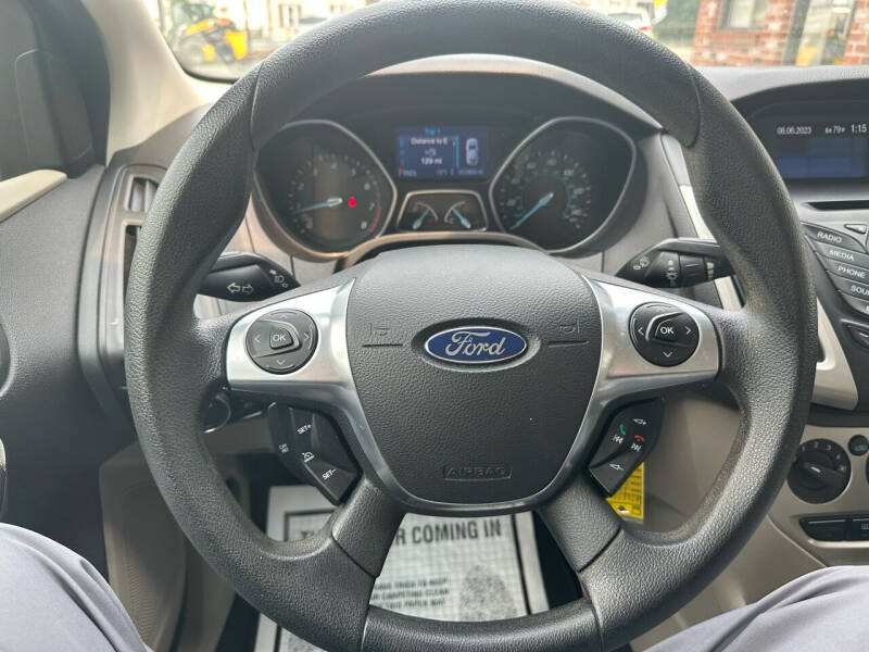 2013 Ford Focus SE