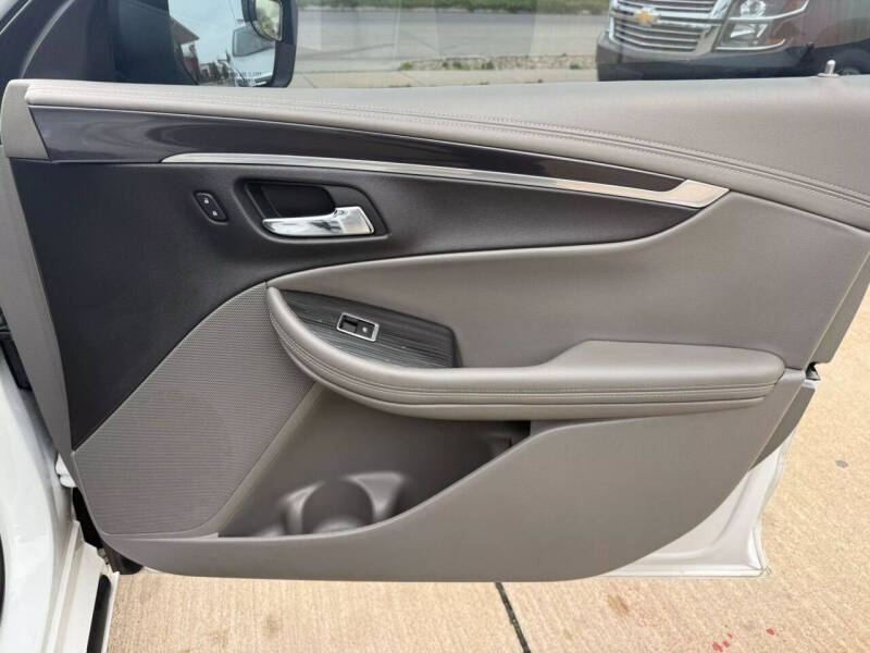 2017 Chevrolet Impala LT