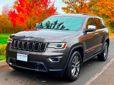 2017 Jeep Grand Cherokee for sale at CLEAR CHOICE AUTOMOTIVE in Milwaukie OR