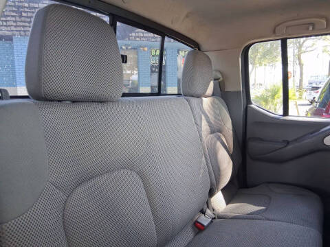 2017 Nissan Frontier S