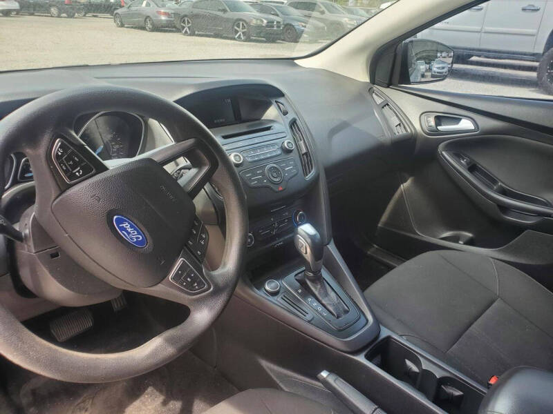 2015 Ford Focus SE