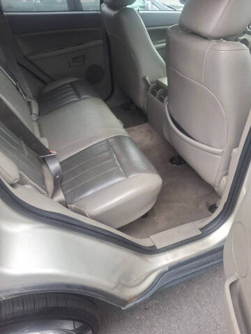 2007 Jeep Grand Cherokee Laredo