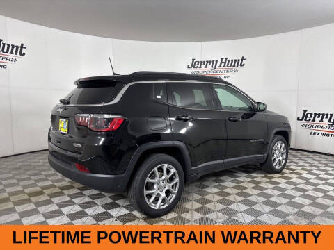 2022 Jeep Compass Latitude Lux