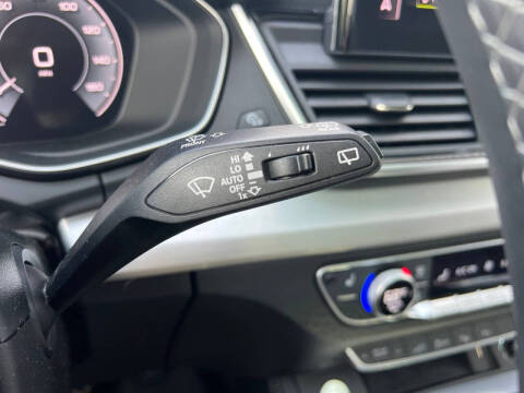 2023 Audi Q5 e quattro S line Prestg 55 TFSI