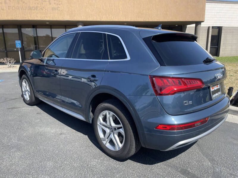 2018 Audi Q5 2.0T quattro Premium Plus