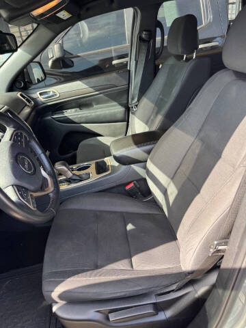 2016 Jeep Grand Cherokee Laredo