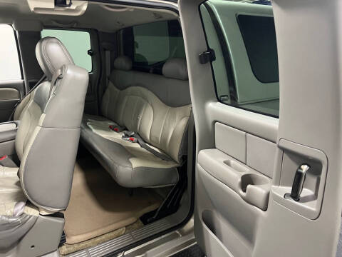 2002 GMC Sierra 1500 Denali