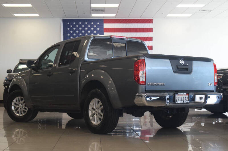 2016 Nissan Frontier SV