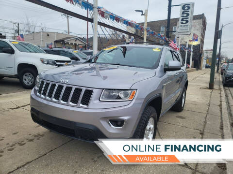 2014 Jeep Grand Cherokee for sale at CAR CENTER INC - Chicago South in Bridgeview IL