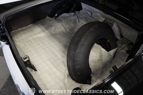 1957 Ford Thunderbird