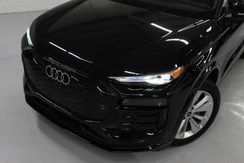 2025 Audi Q6 e-tron Premium