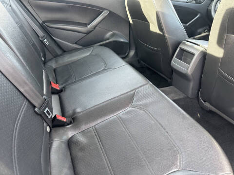 2013 Volkswagen Passat S PZEV