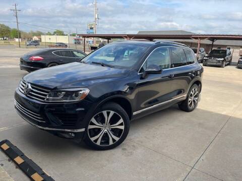 2017 Volkswagen Touareg for sale at Kansas Auto Sales in Wichita KS