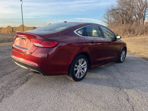 2016 Chrysler 200 Limited