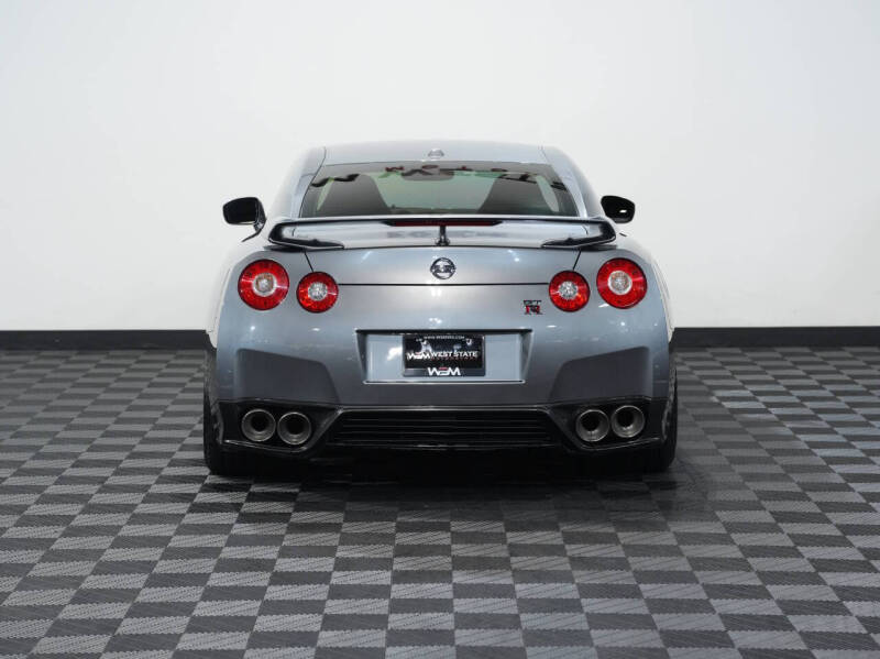 2009 Nissan GT-R Premium