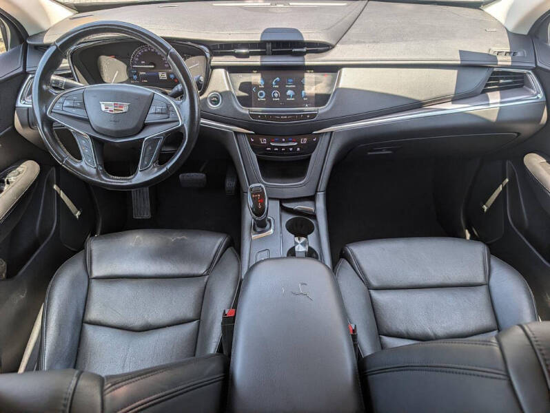 2019 Cadillac XT5 Luxury