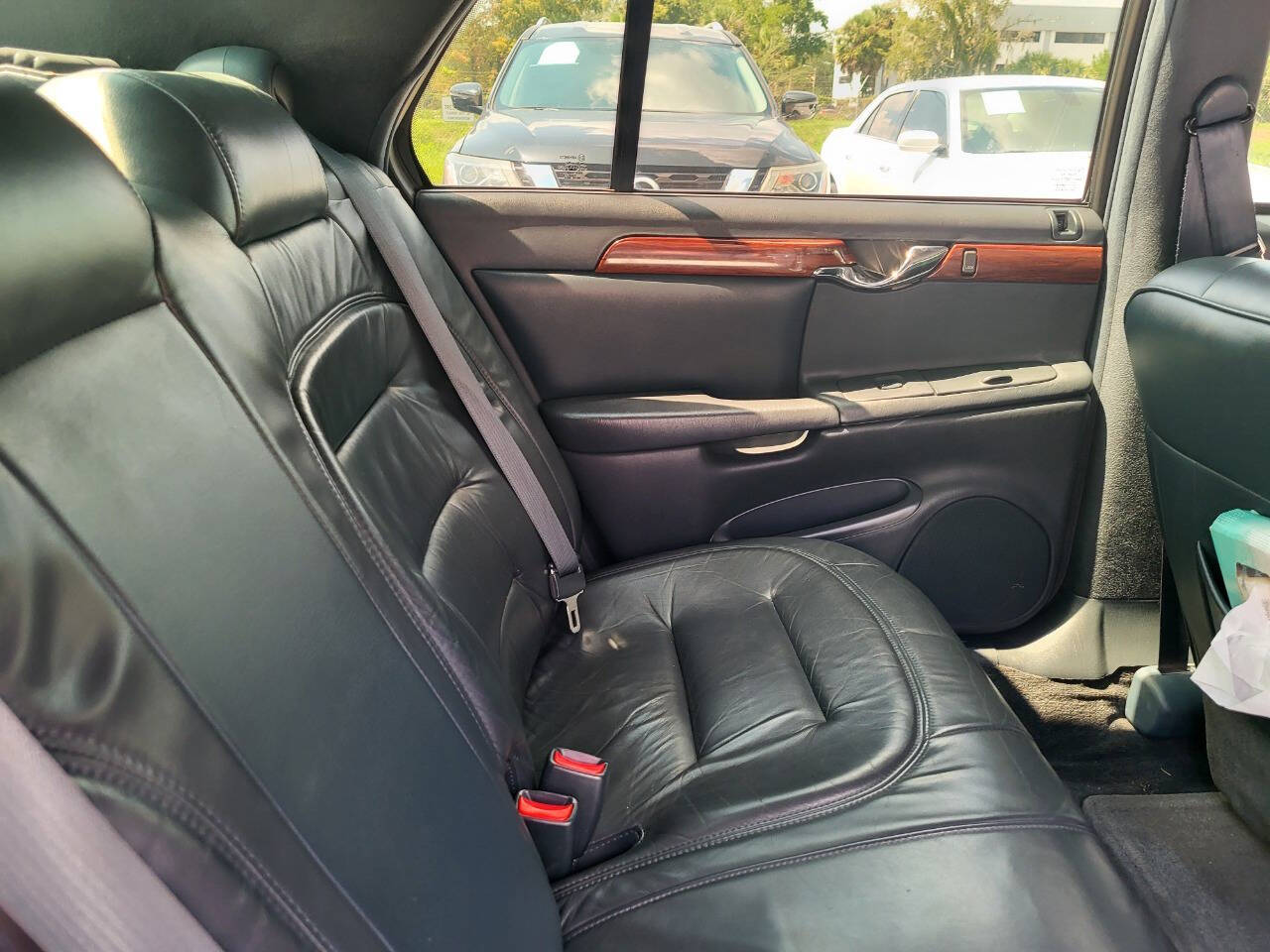 2000 Cadillac Deville Professional for sale at FAMILY AUTO BROKERS in Longwood, FL