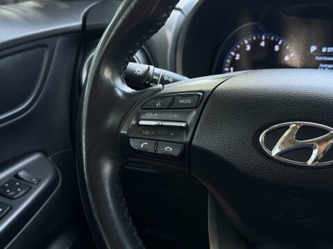 2021 Hyundai Kona SEL