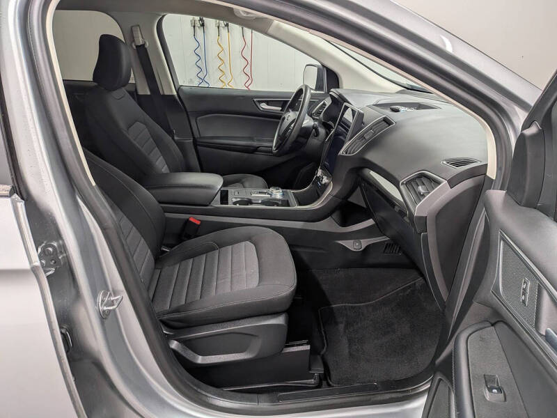 2024 Ford Edge SE