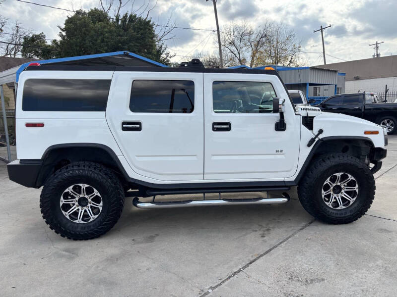 2005 HUMMER H2