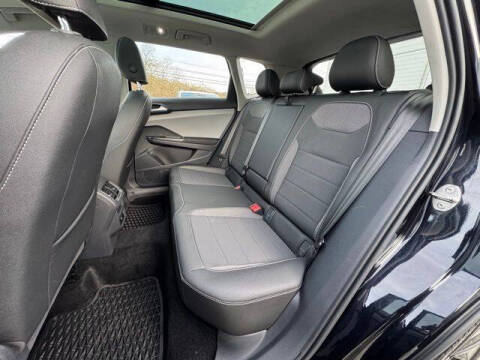 2024 Volkswagen Taos SE 4Motion