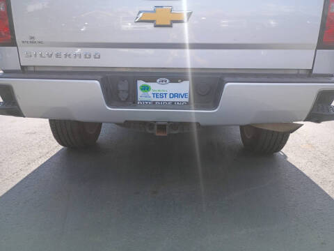 2016 Chevrolet Silverado 1500 Custom