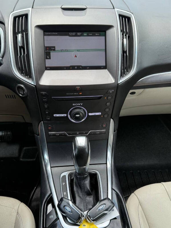 2015 Ford Edge Titanium